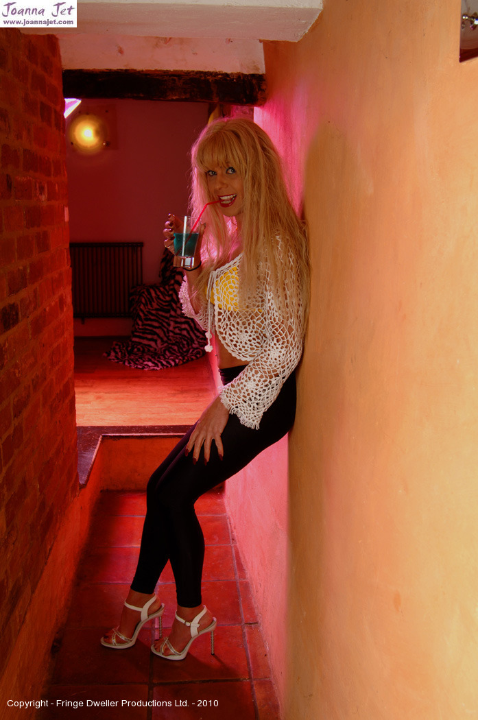 Joanna Shemale In Tight Pants - British Tgirl Joanna Jet Goes Back To The Eighties!